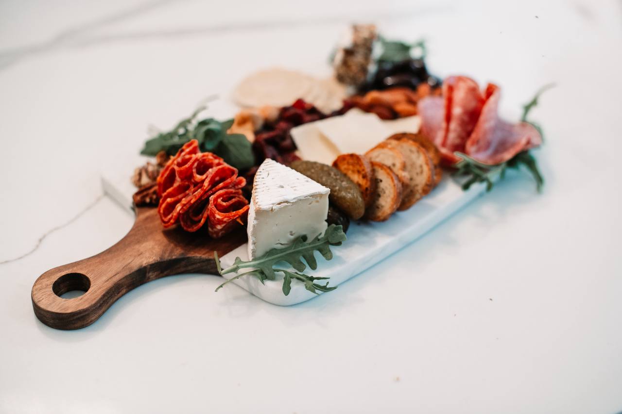 The 15 Best Housewarming Gift Ideas for 2026 (That People Actually Keep)